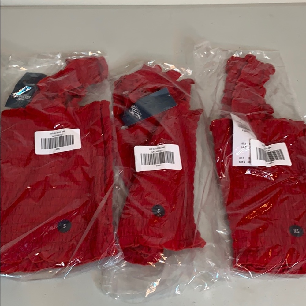 HOLLISTER Smocked Square-Neck Crop Top - Red - Picture 8 of 9